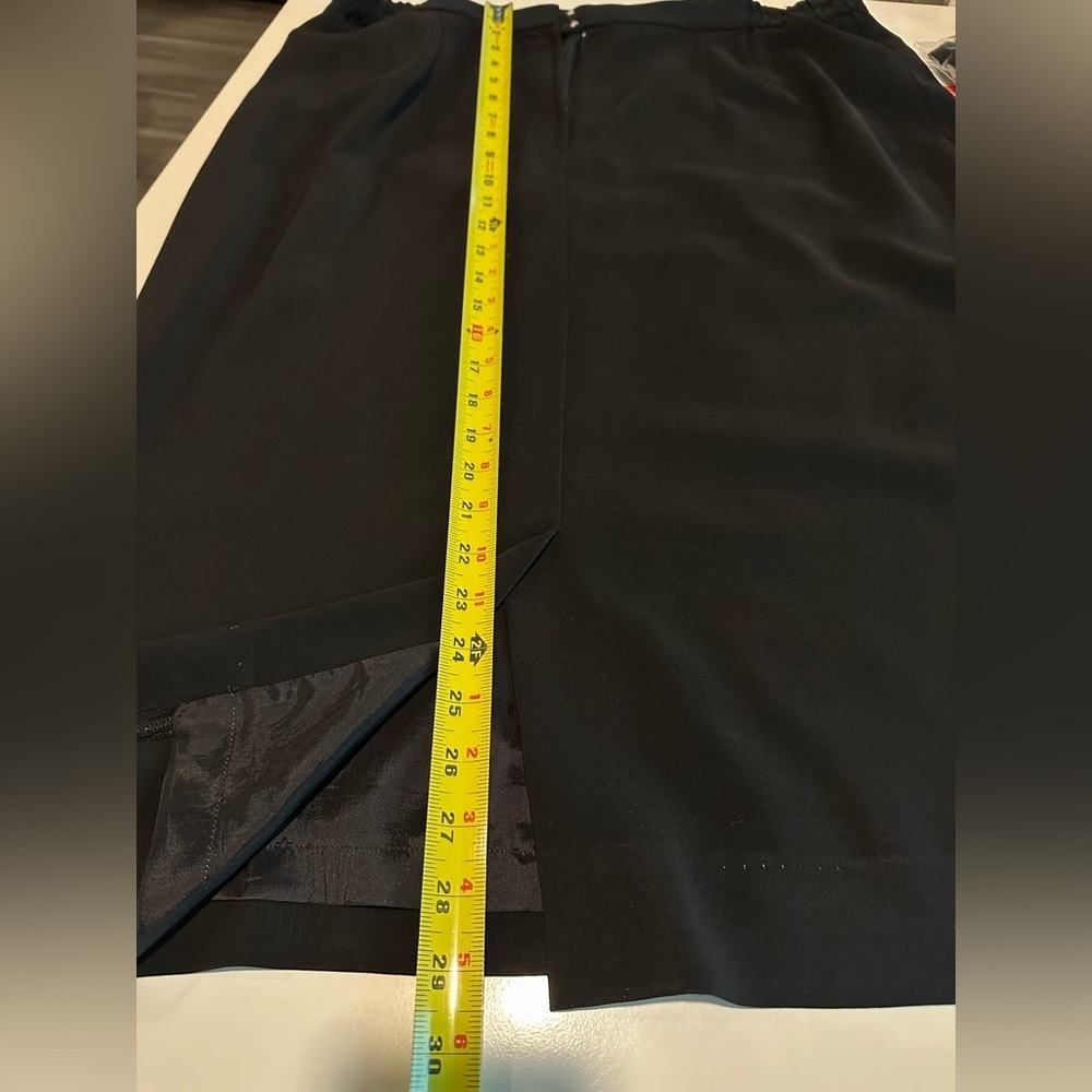 LOUISE RICCI Elegant Black Women's Skirt Size 20 - Picture 7 of 7